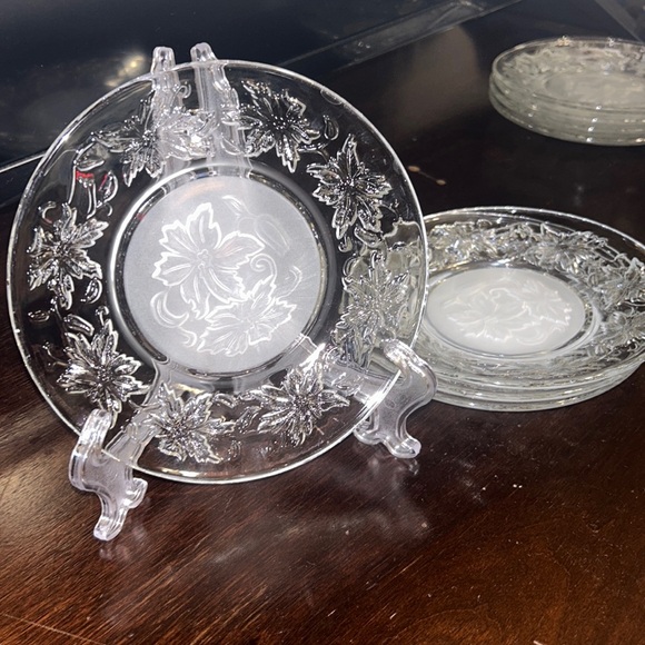 Fantasía bread and butter plates - Picture 1 of 4